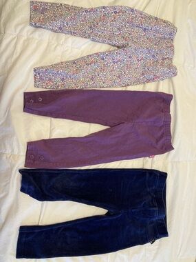 JoJo Maman Bebe leggingsand jumper-sold as one lot